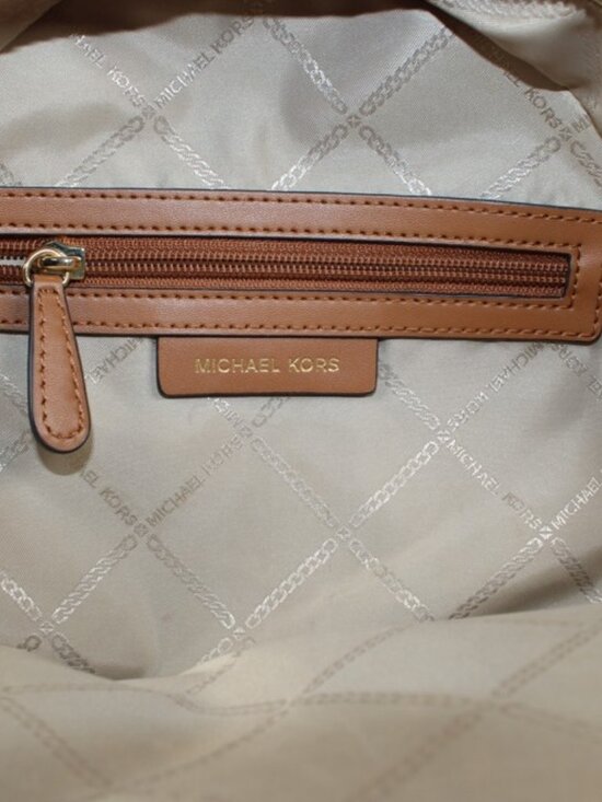 Michael Kors Erin Medium Backpack & Wallet Vanilla MK Signature PVC Leather Set main image 13
